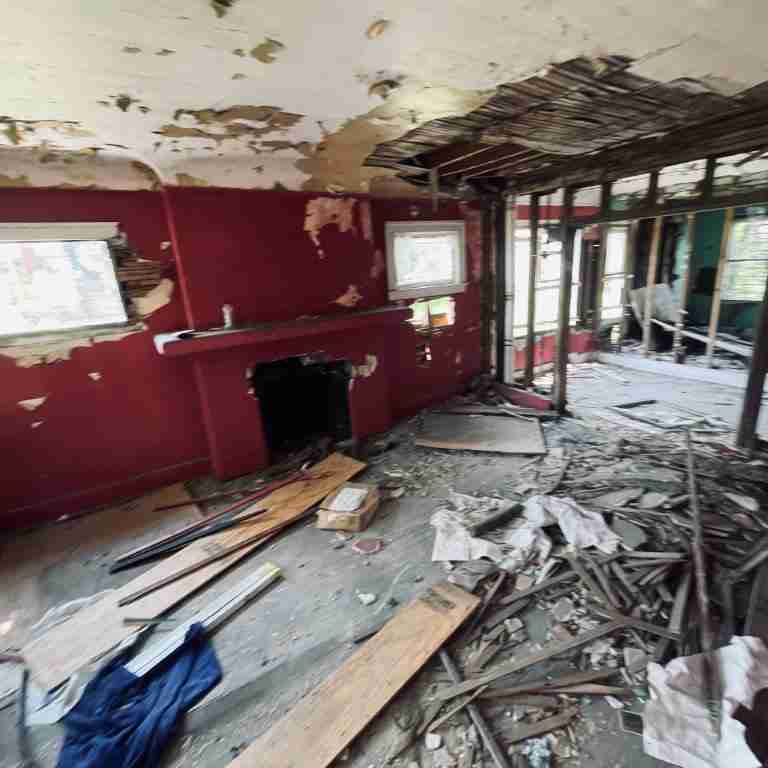 3328 Blaine (51).jpg